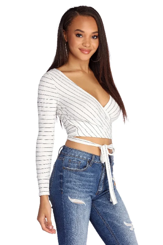 Pocket - Equipped Women Long Sleeve Top for Added FunctionalityWrap On It Crop Top