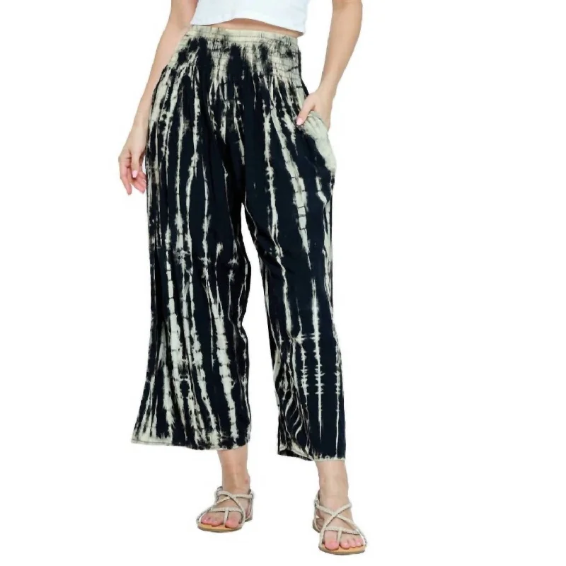 Culottes women trousers with a unique and trendy silhouetteJulia Tie Dyed Crop Pants In Black