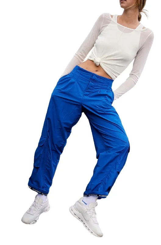 High - waisted women trousers for a flattering and retro lookMesmerize Me Pants In True Blue