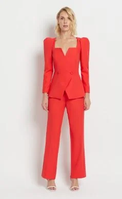 Cropped Women Sweater to Pair with High - Waisted BottomsLaura Bernal Red Blazer and Trouser Set