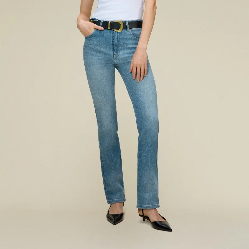 Distressed women jeans for a trendy and edgy lookMalena L Caspar Sin Damage - High Rise Straight Leg