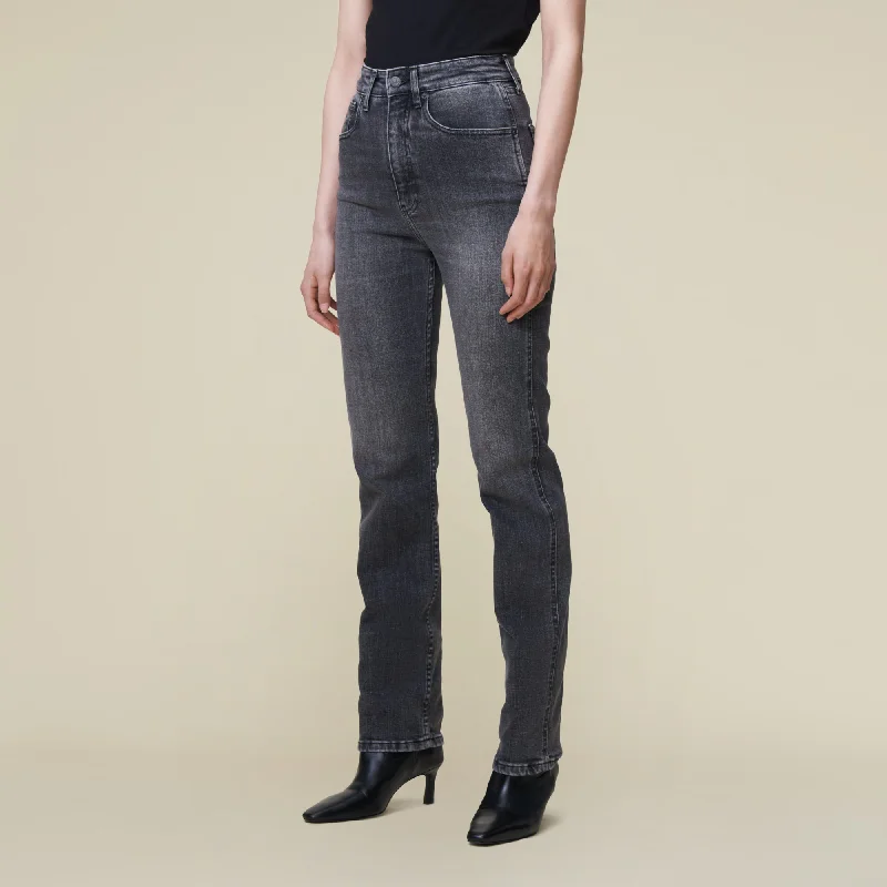 Light - wash women jeans for a fresh and summery appearanceRia Caspar Blackstone - High Rise Straight Fit