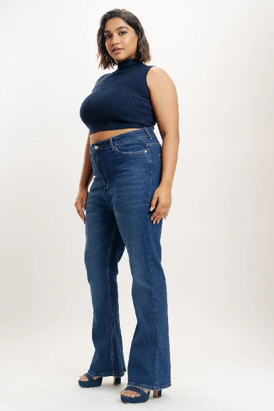 Cargo women jeans with multiple pockets for added functionalityCurve Blue Tinted Bootcut Jeans