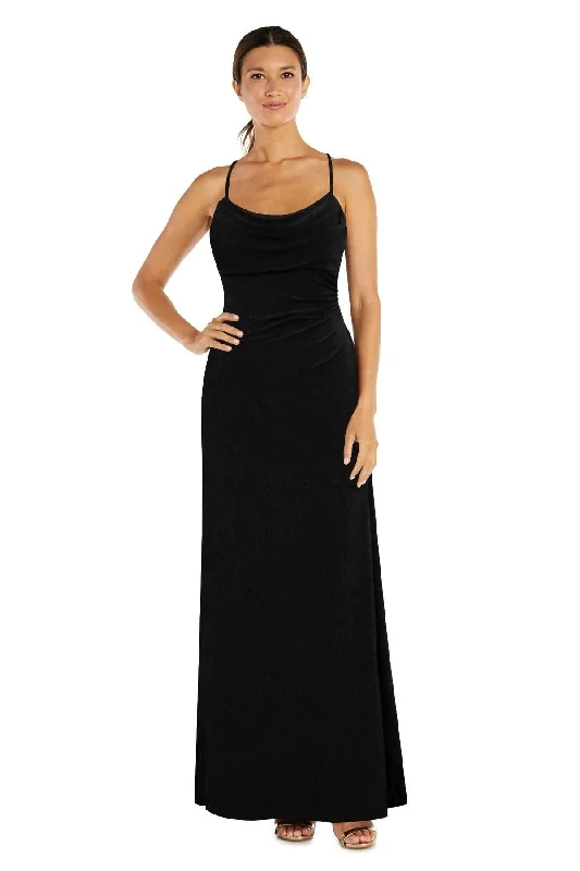 Empire Waist Women Dress to Accentuate the Bust and Conceal the WaistMorgan & Co 13019 Long Formal Fitted Prom Dress