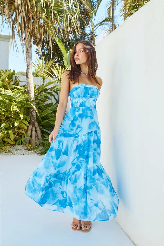 Mini Women Dress with a Short Hem for a Young and Trendy StyleSienna Strapless Maxi Dress Blue