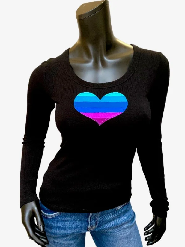 Sustainable bikini made from recycled materials for eco - conscious beachgoersHeart Top - Black Long Sleeve