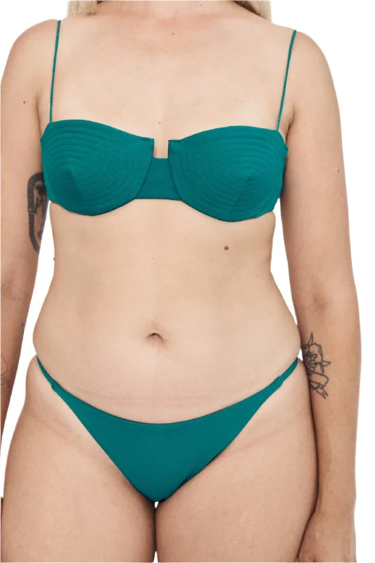 Push - up bikini top to enhance the bust for a confident beach appearanceMadonna Balconette Top | Aventurine